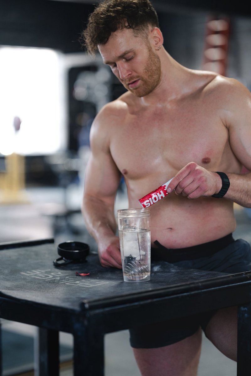 drinkhoist's tweet image. That feeling when you’re hydrated and hit that PR you’ve been working toward. 

#UnapologeticHydration #Electrolyte #DyeFree