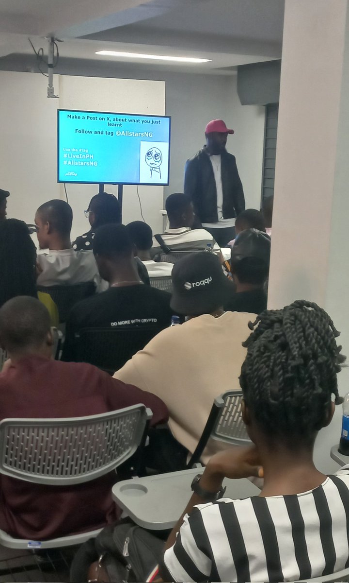dr_bells005's tweet photo. What are Saturdays for, if not tech events 😁
I was live at @AllstarsNG Meetup in Port Harcourt City.
Always full of vibes with someone like @MAD_Dozzie being our host .
I couldn’t hold it cause the was so funny 🤣🤣🤣
Expect a vlog soon 😁.
#LiveinPH
#AllstarsNG https://t.co/xpW82HvoLJ