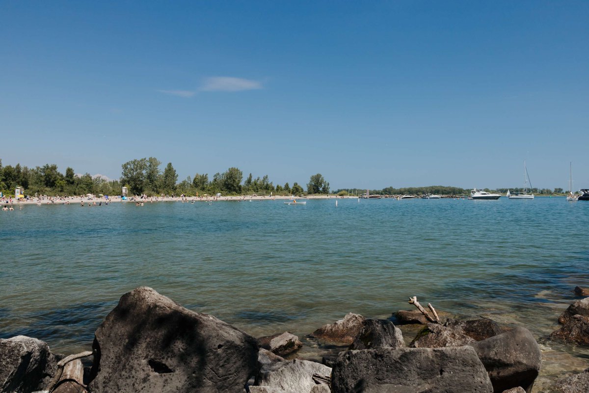 Lifeguards return to Toronto’s supervised swimming beaches for the summer.

They’ll be on duty daily from 10:30 am to 7:30 p.m. until mid-August and from mid-August to Labour Day from 10:30 a.m. to 7 p.m.

Find a beach near you, toronto.ca/beaches