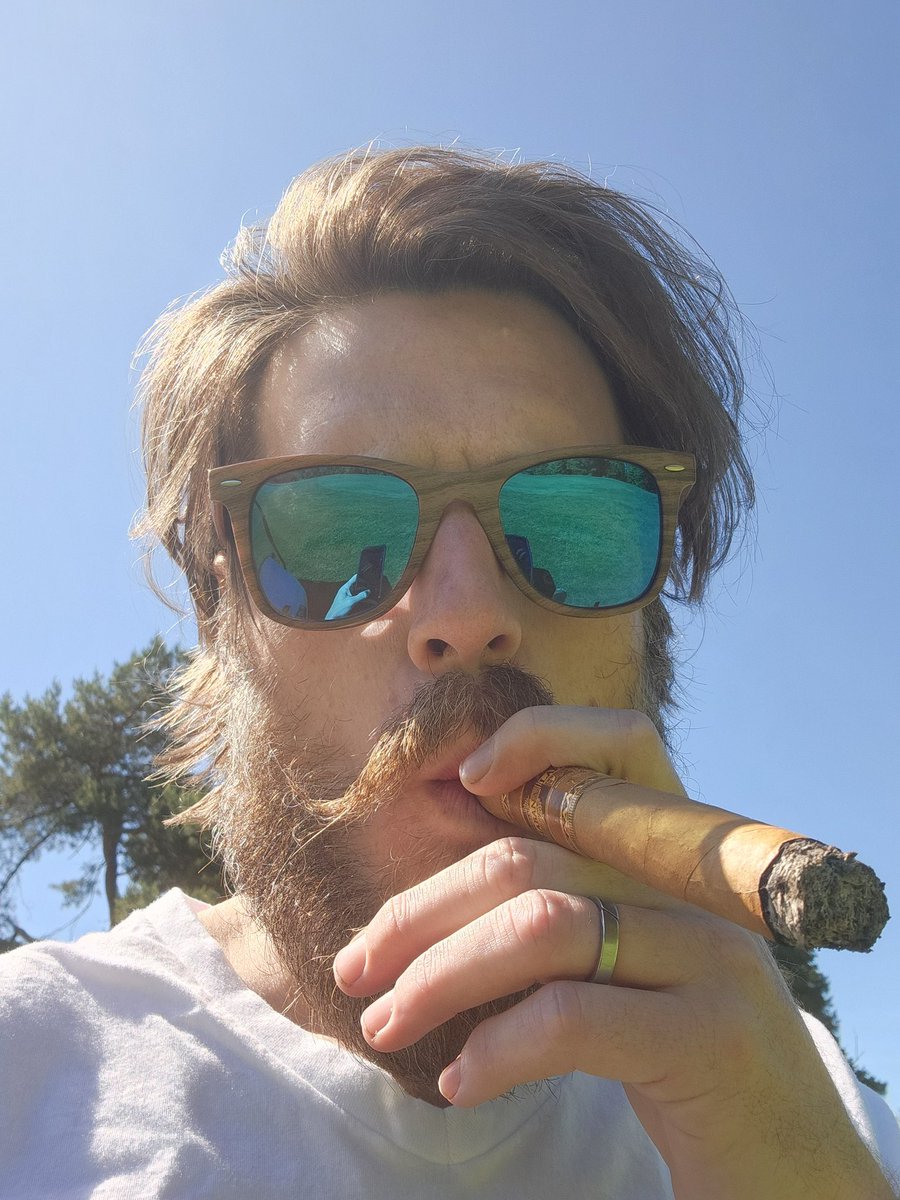 Who's touching grass with me?

Saturday morning golf slaps harder knowing my DCA is on autopilot with <a href="/MagicNewton/">Newton</a>'s verifiable Ai

Now I just need an agent for my putting game 😅