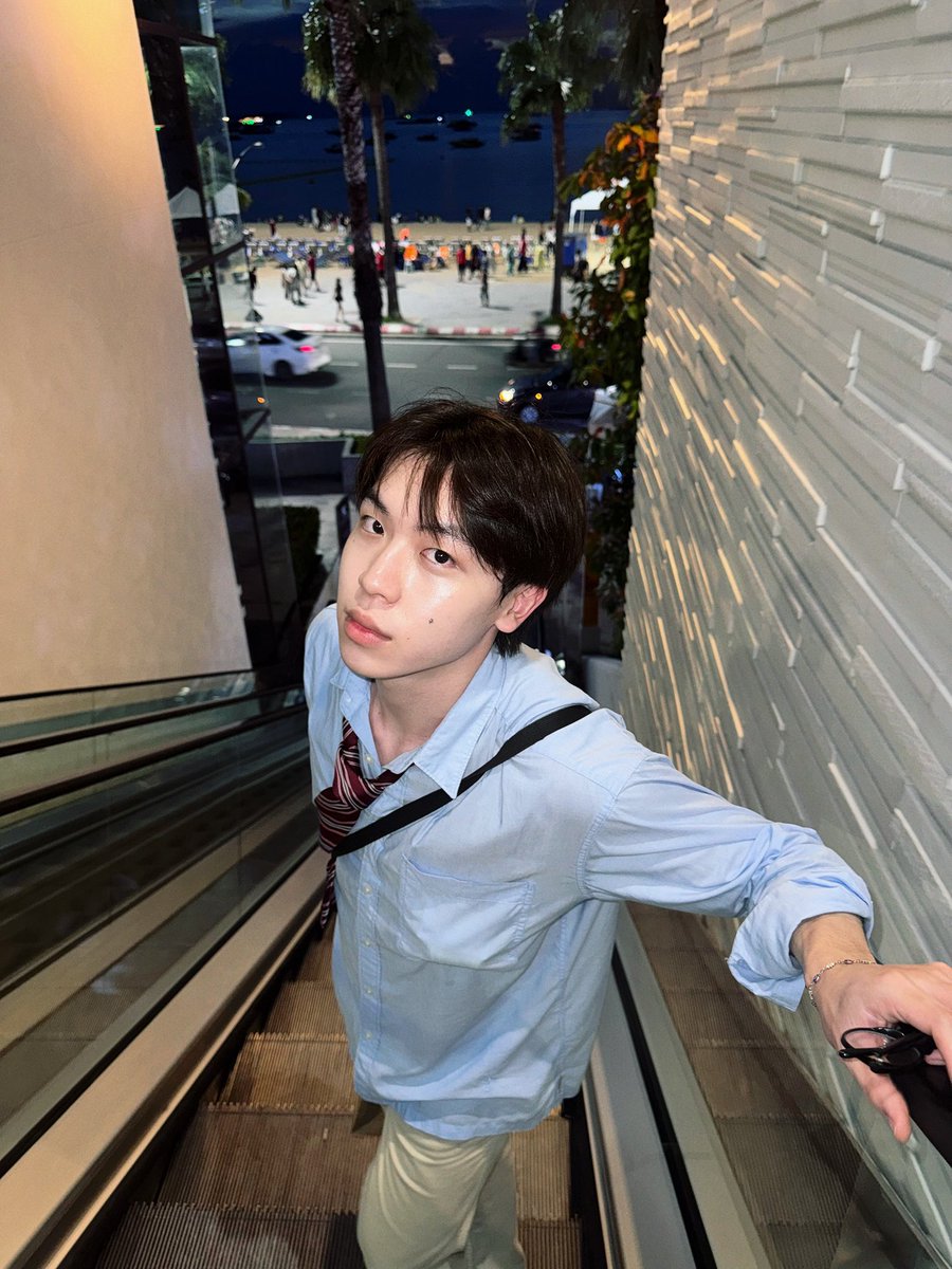 พาไปกินซูชิหน่อย