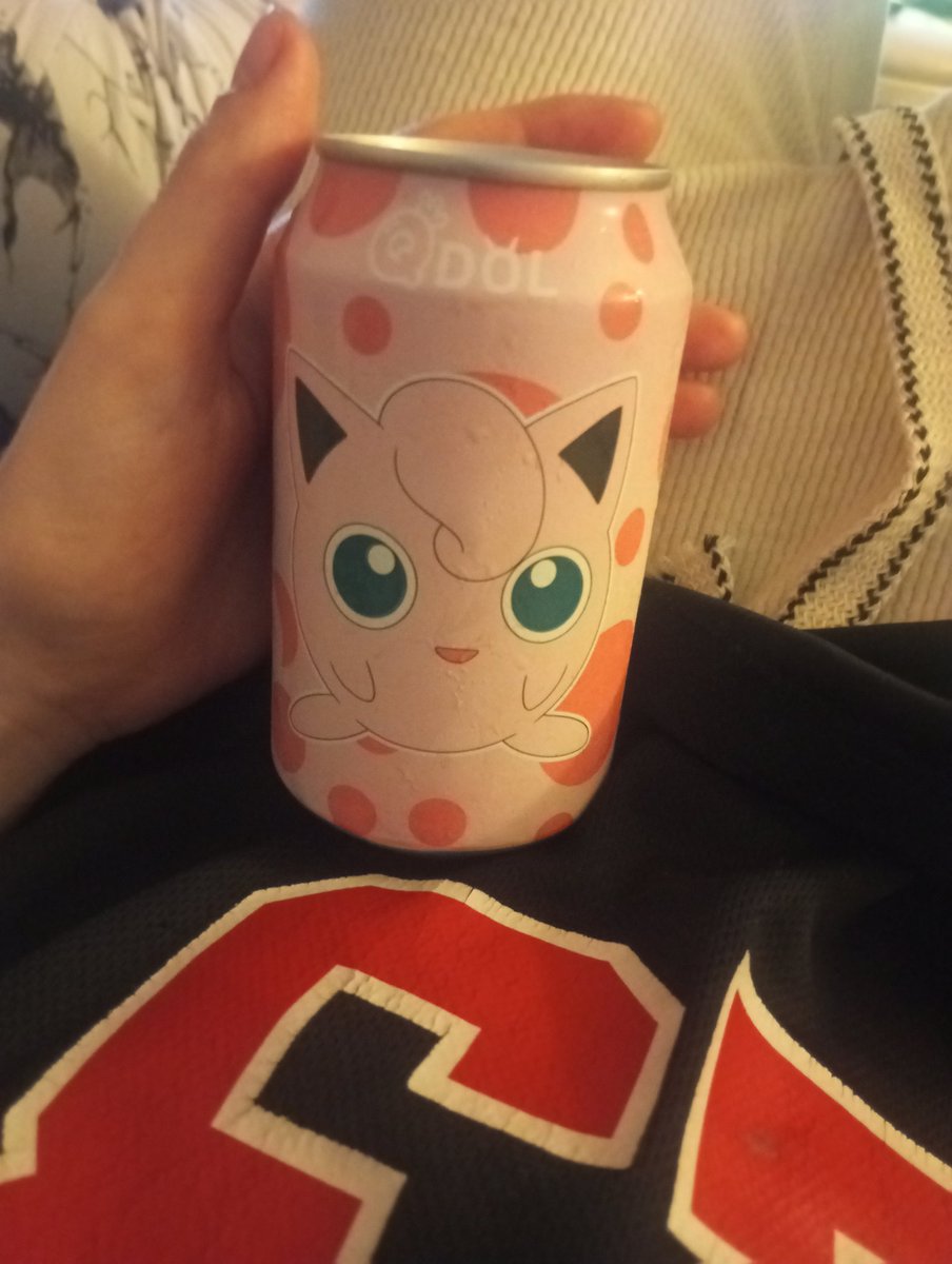 Je suis en train de boire du jus de rondoudou les gars!!! Will il a pikachu, et on a aussi du jus de psykokwak 🤩