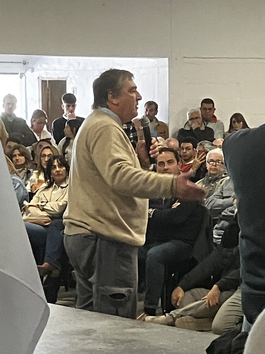 Llegan <a href="/mariadelima_uy/">Maria de Lima</a> y <a href="/sergiobotana/">Sergio Botana</a> para respaldar a <a href="/JavierGarcia_Uy/">Javier García</a> 
#LiderazgoQueUne