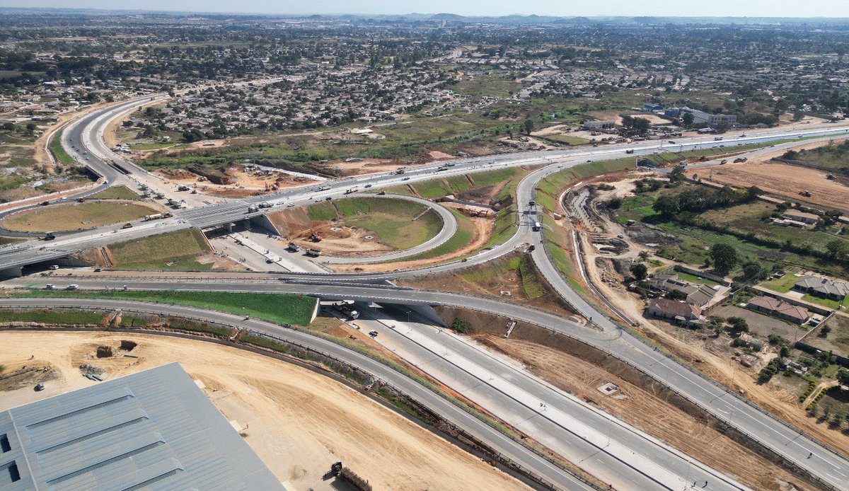 𝑲𝒖𝒅𝒛𝒂𝒊 𝑴𝒖𝒕𝒊𝒔𝒊 tweet media