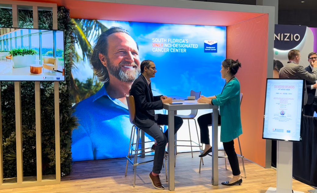 SylvesterCancer's tweet image. We’re at the 2025 @ASCO Annual Meeting in Chicago, and we want to see you! Swing by our booth to connect with our team to learn about our resereach and career opportunities. Learn more: Sylvester.org/ASCO2025  #ASCO25 #TeamScience #CancerResearch