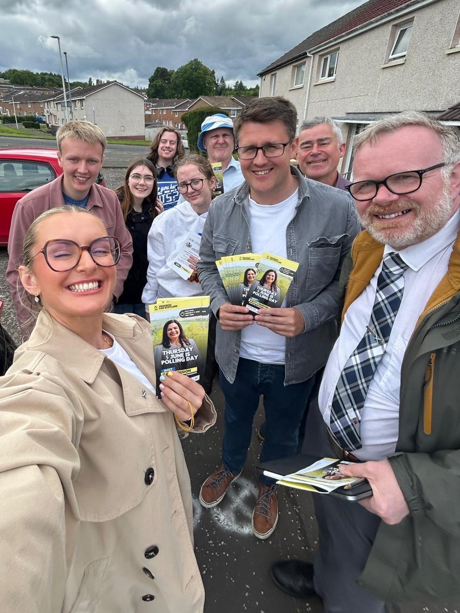 David Linden (@davidlinden) on Twitter photo ๐๐ป Top team of campaigners out in Hamilton this afternoon for <a href="/KatyLoudonSNP/">Cllr Katy Loudon</a>.
#activeSNP #voteSNP ๐๐ป Top team of campaigners out in Hamilton this afternoon for <a href="/KatyLoudonSNP/">Cllr Katy Loudon</a>.
#activeSNP #voteSNP