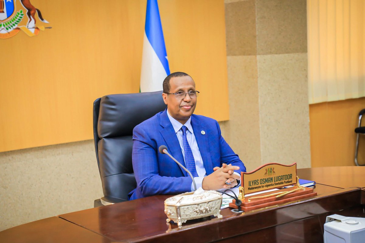 HELugatoor's tweet photo. Qasriga Madaxtooyada waxaan maanta kulan sagootin ah kula yeeshay Wakiilkii Hay’adda @unicefsomalia Marwo #Wafaa Sa'eed oo dhamaysatay wakhtigeedii shaqada.
Marwo Wafaa Sa'eed waxaan uga mahadceliyay xiriirkii dhawaa iyo wadashaqayntii wanaagsanayd ee ay la lahayd Puntland https://t.co/5lhZAUwWp4