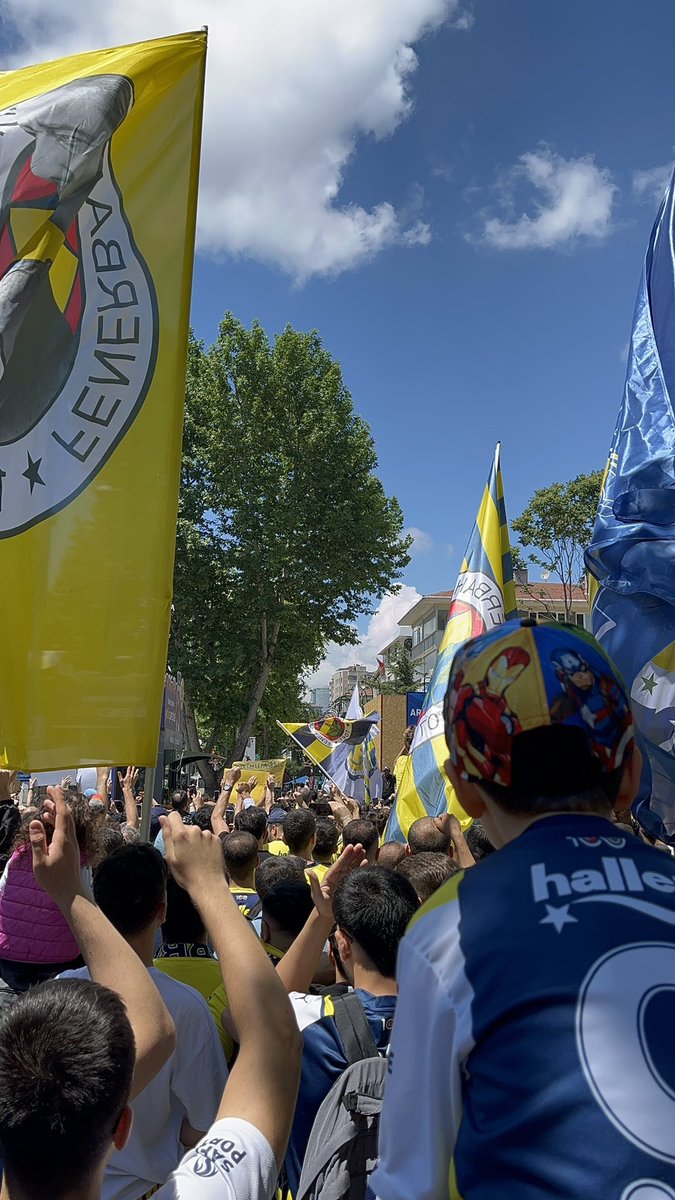 eyrdsv's tweet photo. @12numaraorg Fenerbahçe Halkın Takımıdır https://t.co/fkon23LB26