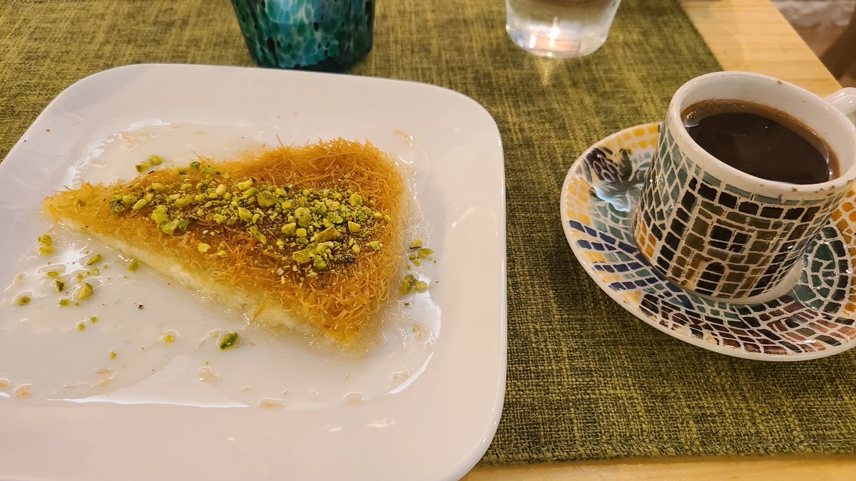 トラップ☆ (@trap0322) on Twitter photo ホビーショー&ポケGo終わって夕飯に<a href="/Gundam_Saudi/">サウジ Gundam 🇸🇦✈️🇯🇵🧳</a> サウジさんの祖国のサウジアラビア料理を食べに行って来ました😊
前菜のアラブ風サラダは野菜が新鮮でピーマンもパプリカも甘い❗レモンとミントの香りでいくらでも食べれるぐらい美味しかったです💕 ホビーショー&ポケGo終わって夕飯に<a href="/Gundam_Saudi/">サウジ Gundam 🇸🇦✈️🇯🇵🧳</a> サウジさんの祖国のサウジアラビア料理を食べに行って来ました😊
前菜のアラブ風サラダは野菜が新鮮でピーマンもパプリカも甘い❗レモンとミントの香りでいくらでも食べれるぐらい美味しかったです💕