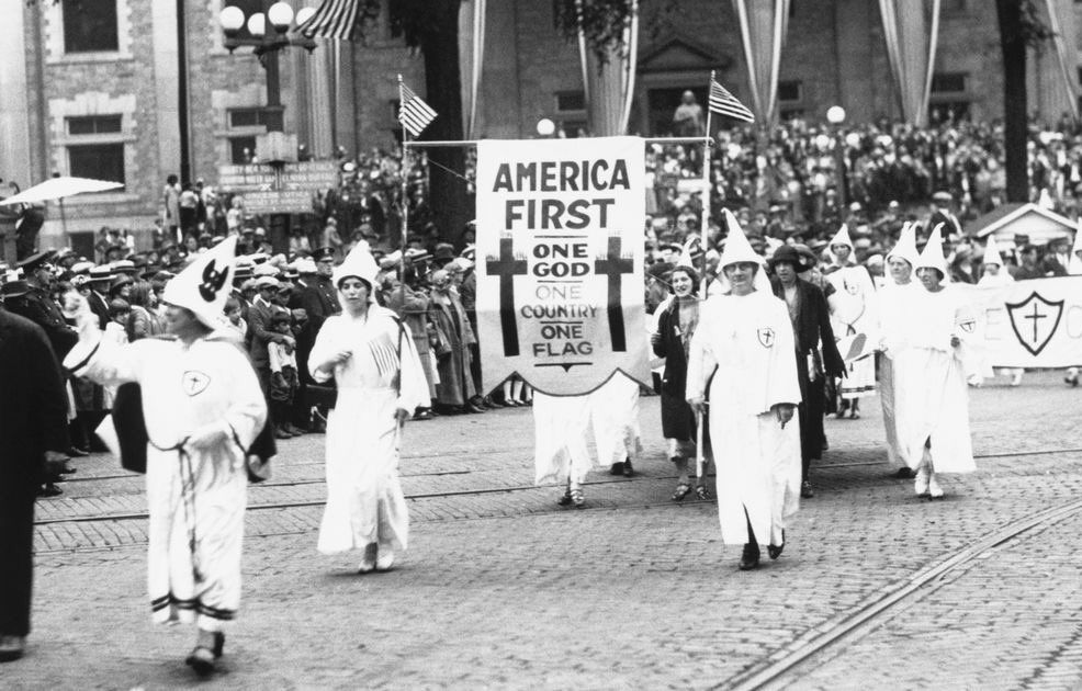 John O'Connell (@jdpoc) on Twitter photo THIS DAY in 1927, #Trump’s father Fred was arrested in full #KKK robes, at a rally in Queens, New York. As they say, The douche rarely falls farther from the bag. THIS DAY in 1927, #Trump’s father Fred was arrested in full #KKK robes, at a rally in Queens, New York. As they say, The douche rarely falls farther from the bag.