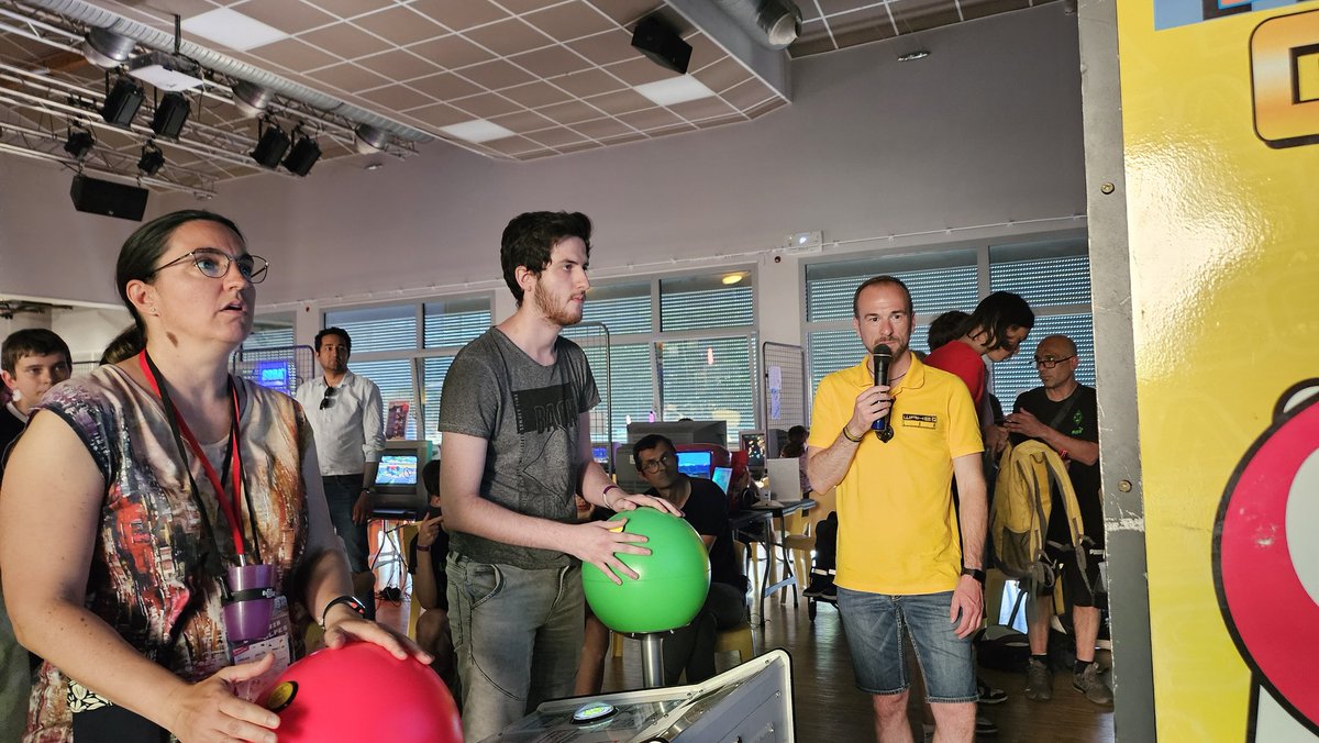 Retro Game Alpes tweet media