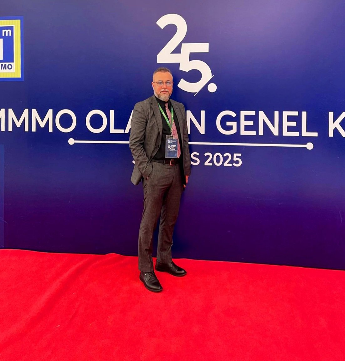 gulecyuzrecep's tweet photo. Bursa Mali Müşavirler Odamızın 25. Olağan Genel Kurulunun ilk gününü tamamladık. Yarın sandık var. 25. Olağan Genel Kurulumuzun mesleğimize ve ülkemize hayırlı olmasını diliyorum.

#cumartesi Bursa #marmaray Sedat Peker / Leylek Şenliği / Yumruk #bsmmmo #seçim
#türmob https://t.co/i8Amn6q47y