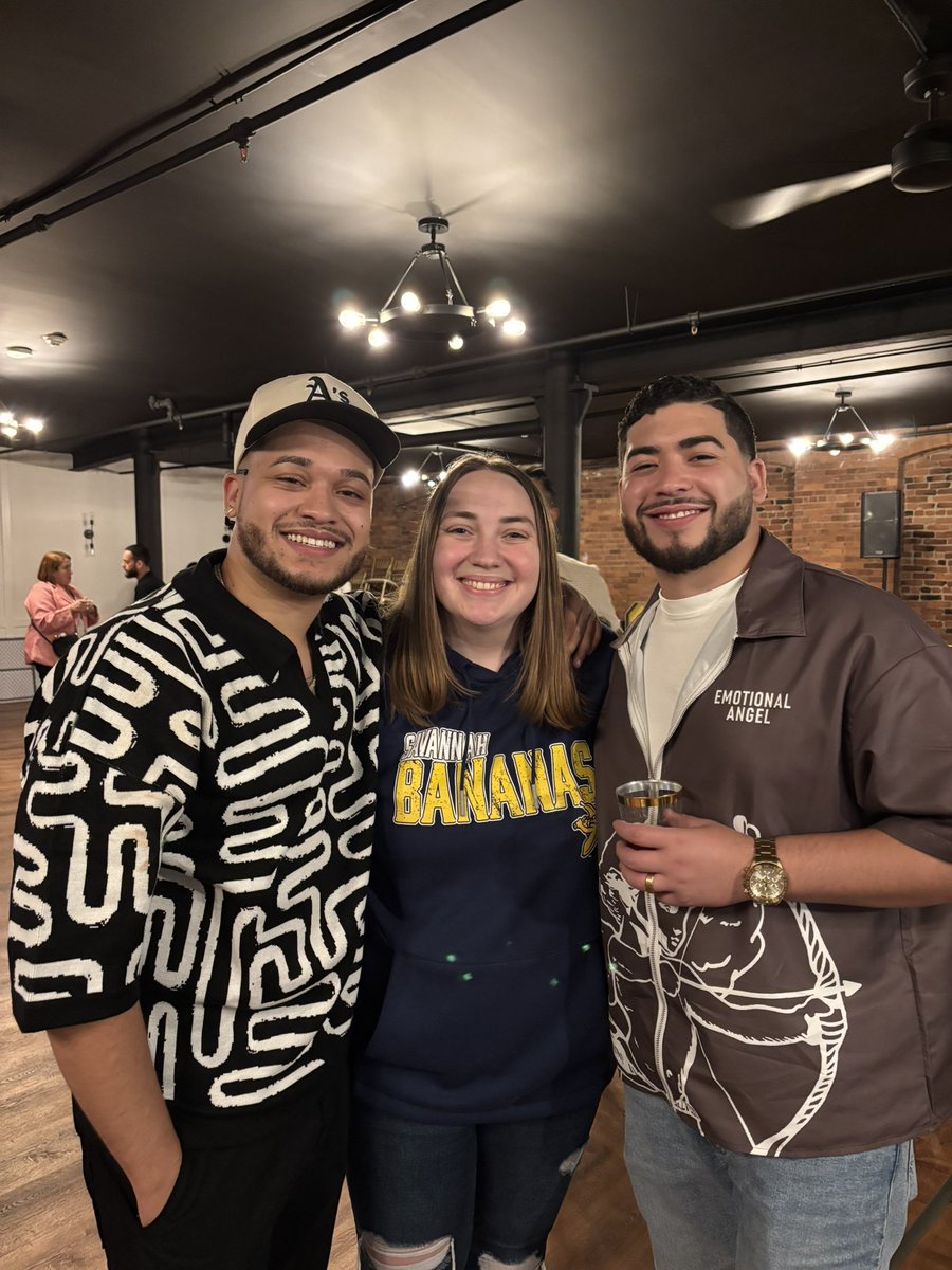 GinaT14_'s tweet image. 2019➡️2025 absolutely love these two. Glad I get to call them my brothers ❤️