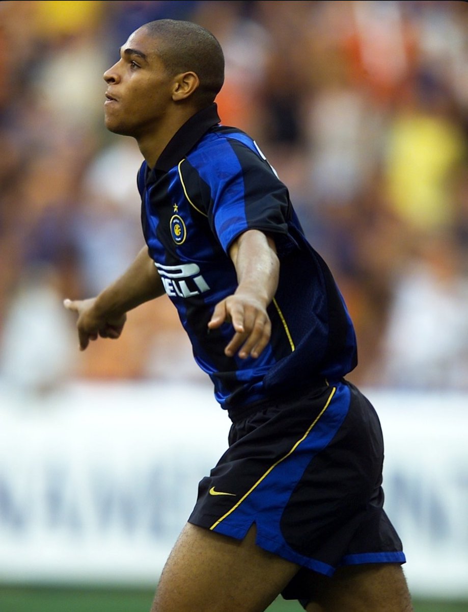 Adriano Imperador tweet media