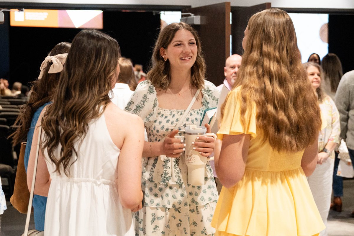 Got weekend plans? We’d love for you to spend part of it with us! Join us this weekend at CrossPoint. Come as you are, bring a friend, and discover what community and hope in Jesus can look like. 

Find a CrossPoint location near you at crosspointchurch.com/locations