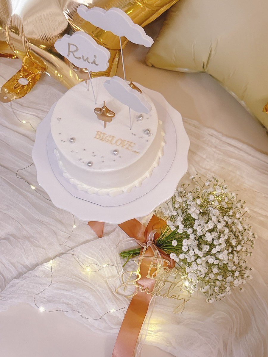 toietmoiii's tweet image. ♡ ♡ ♡ ₍ᐢɞ̴̶̷.̮ɞ̴̶̷ᐢ₎ ♡ ♡ ♡
┏━♡━ U U━♡━┓
♡ルイ𝑩𝑰𝑮 𝑳𝑶𝑽𝑬__♡
┗━♡━━━━♡━┛

𖤐𝟐𝟎𝟐𝟓.𝟎𝟔.𝟎𝟏 𝟏𝟖𝐭𝐡 𝑩𝑰𝑹𝑻𝑯𝑫𝑨𝒀𖤐

#BMSG_RUI_18thBD
#HappyRUIDay2025