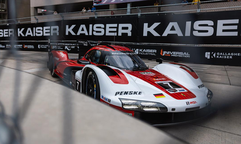 Sportscar365 (@sportscar365) on Twitter photo 📰 FP3 REPORT: <a href="/NickTandyR/">Nick Tandy</a> was quickest in final practice for this afternoon’s Chevrolet Detroit Grand Prix, putting <a href="/PorscheRaces/">Porsche Motorsport</a> <a href="/Team_Penske/">Team Penske</a> on top of the time sheets for the first time this weekend.
➡️ sportscar365.com/imsa/iwsc/tand… #IMSA #DetroitGP 📰 FP3 REPORT: <a href="/NickTandyR/">Nick Tandy</a> was quickest in final practice for this afternoon’s Chevrolet Detroit Grand Prix, putting <a href="/PorscheRaces/">Porsche Motorsport</a> <a href="/Team_Penske/">Team Penske</a> on top of the time sheets for the first time this weekend.
➡️ sportscar365.com/imsa/iwsc/tand… #IMSA #DetroitGP