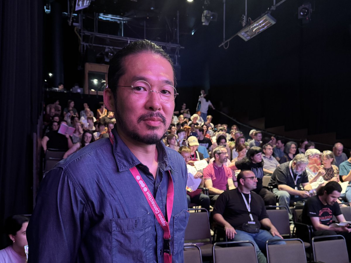 ドイツ・フランクフルトで開催中の
日本映画祭「ニッポン・コネクション」にて
映画 #大きな家 を上映しました🏠🇩🇪
竹林亮監督とプロデューサーズで
ドイツのみなさんにご挨拶しました。
　
日本国外での上映ははじめてです！🎉
あたたかい拍手をありがとうございました！！