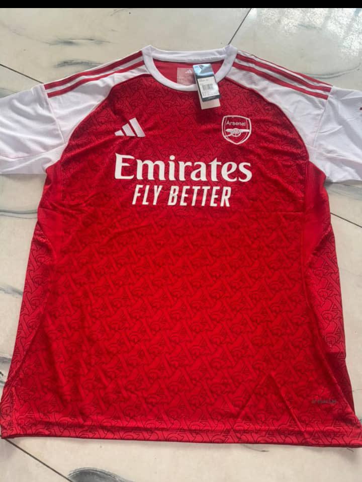 2025/26 Arsenal home kit now in stock <a href="/Slimz_designs_/">SLIMZDESIGNS 🌏</a>  call 07065164539 or WhatsApp wa.link/xsirt6 delivery is nationwide, pls retweet 🙏🏻🙏🏻
