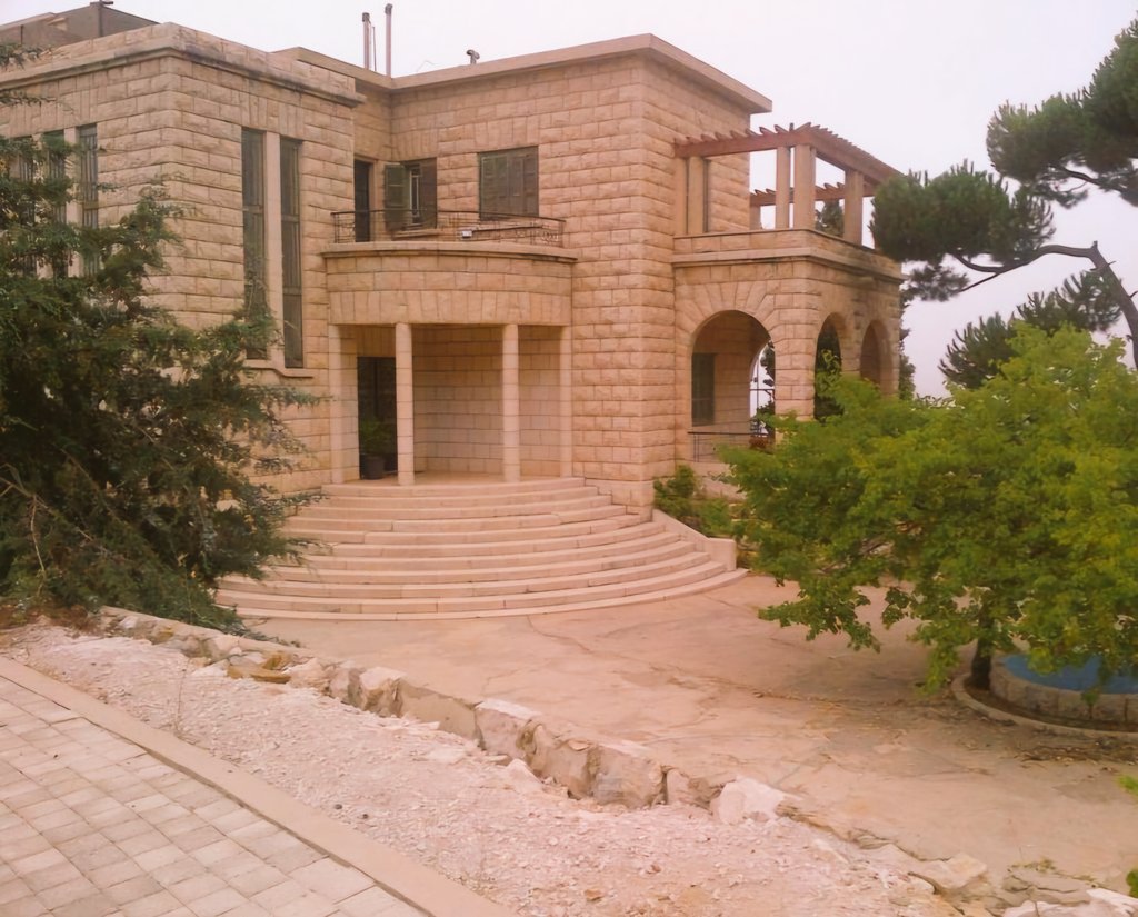 فيلا فهد سليمان الطخيم رحمه الله ... لبنان ، حمانا