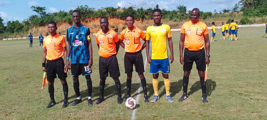 Koforidua Semper Fi (@koforiduasemper) on Twitter photo Game start.
Kotoku Royals 0 ποΈ 0 Semper Fi
<a href="/ghanafaofficial/">π¬π Ghana Football Association</a>
<a href="/DivisionOneGH/">π¬π Access Bank Division One League</a> Game start.
Kotoku Royals 0 ποΈ 0 Semper Fi
<a href="/ghanafaofficial/">π¬π Ghana Football Association</a>
<a href="/DivisionOneGH/">π¬π Access Bank Division One League</a>