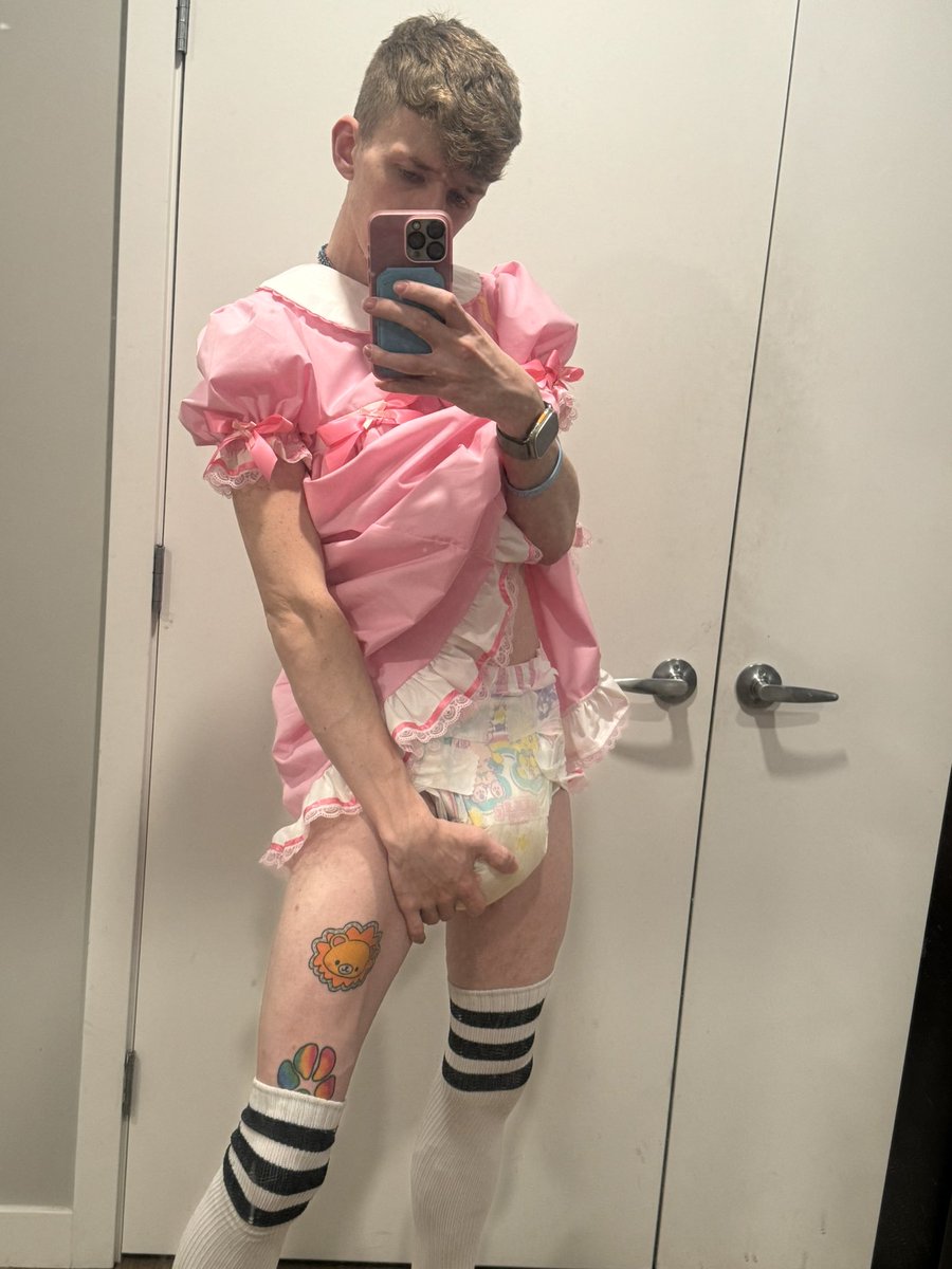 MaxyTHEslave🔜CAP27 tweet media