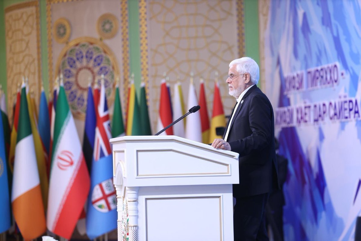 ✅ معاون اول رئیس‌جمهور در کنفرانس بین‌المللی حفاظت از یخچال‌های طبیعی:

🔶 ایران توانسته پلی میان نظام سنتی و فناوری مدرن در مدیریت آب ایجاد کند/با تقویت همکاری بین‌المللی چالش‌های بحران آب را به فرصت تبدیل کنیم/حفاظت از یخچال‌های طبیعی مستلزم اتخاذ تدابیر همه‌جانبه دیپلماتیک