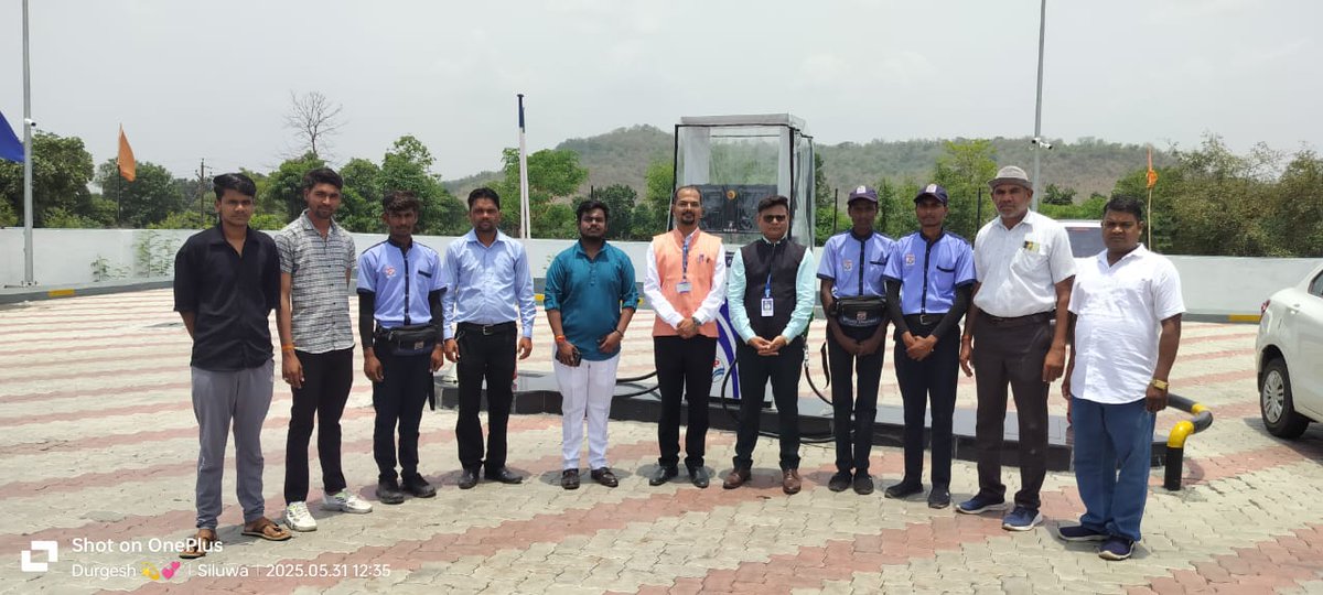 आगामी 5 जून को विश्व पर्यावरण दिवस के अवसर पर जबलपुर रिटेल क्षेत्रीय कार्यालय द्वारा नए रिटेल आउटलेट “श्री विजय एचपी ऊर्जा केंद्र” से वृक्षारोपण अभियान की शुरुआत की गई। 
Contd..(i)