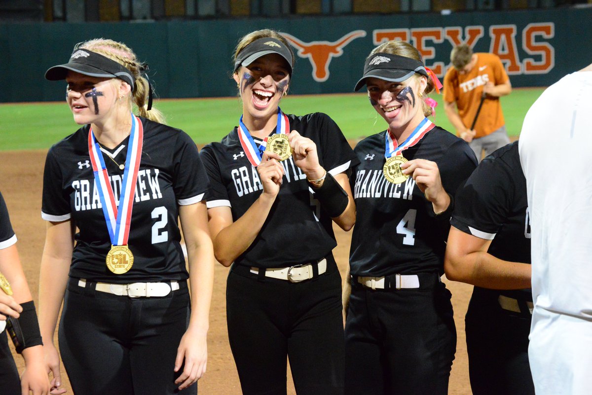 GMsportsmedia1's tweet photo. ICYMI

STORY: Grandview took down Whitesboro on Thursday night to claim its first state softball championship in program history

“Oh my gosh…we’ve been working for this the past three years and to finally win it, it feels amazing."

“I’ll never forget this team. They were absolutely fun to be with on a daily basis."

“We’ve been here so we knew what to expect. Third times a charm – we all said it."

“Feels great knowing I can do it for my teammates and we worked so hard for this. It feels amazing to know that I ended my career on a high note here at Grandview.”

https://t.co/8AgmjhqvVJ

#txhssoftball #Grandview @uiltexas #UILState @Gosset41 @FridayNghtGlory @KennyMatthews @MadiDoty20 @GrandviewISD @darren_lauber @Txhighschoolsb @TXPrepSoftball @ebner76 @JaleyJames @sj_mann2026 @aubreenalley @KennaCollins28 @KJH_2027 @GrafaKylie