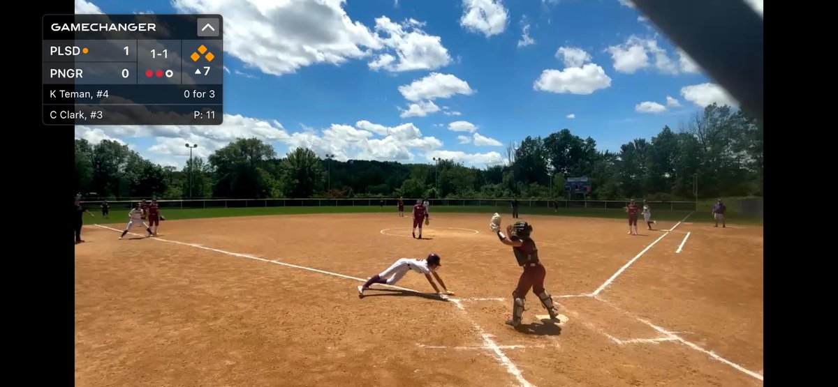 DaubertMatt's tweet photo. @KeithGroller @PSDAthletics Umpire made the right call. Hopefully the coach apologizes to the umpire. https://t.co/v8KXPnt9oO