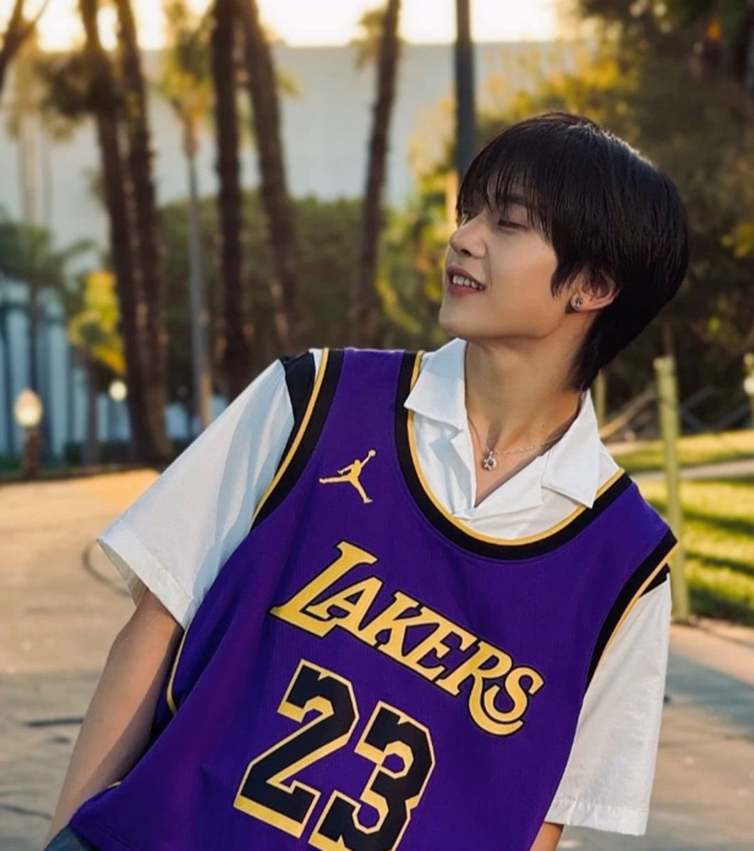 ilyoun3000's tweet image. u + me = love (100%!)

#zrsd #mathematician