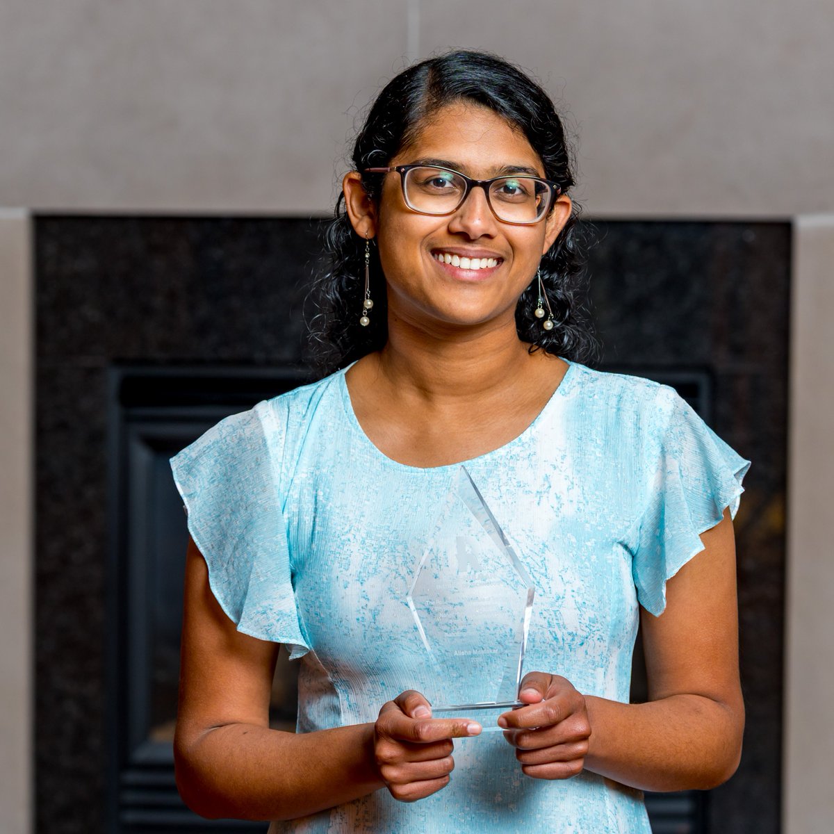 RoseHulman's tweet photo. Congrats to Alisha Mastakar, a NanoEngineering &amp; Optical Eng. graduate from Terre Haute, for receiving the Herman A. Moench Distinguished Senior Commendation for distinguishing herself as a commendable influence on members of the #rosehulman community. #RoseGrad https://t.co/O71dTMTE07