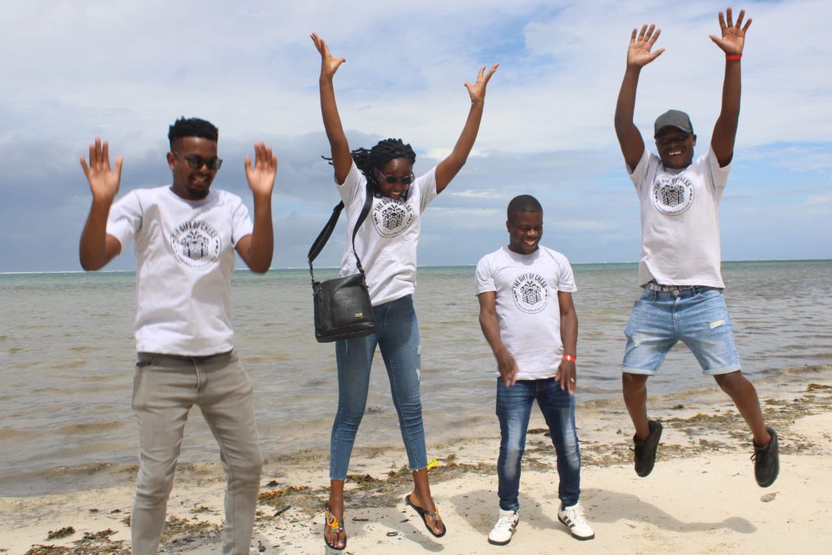 BerniceWambui22's tweet image. 4/
In 2025, we reunite in Mombasa, Kenya - not just as players, but as the guiding force behind the young ones who now represent our nations at the Africa Individual Schools Chess Championships.

This is legacy in motion.
#AfricaChess2025 #ChessForChange