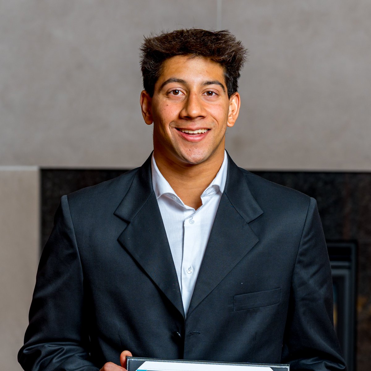 RoseHulman's tweet photo. Computer Eng. graduate Vineet Ranade of Mountain View, CA, received the John T. Royse Award for being considered the most outstanding graduate, based upon academic achievement, student leadership, participation in co-curricular activities, &amp; general campus citizenship. #RoseGrad https://t.co/oU4mDTb5Y0