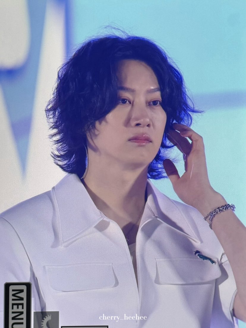 cherry_heehee's tweet photo. 250531  

🤍

#희철 #김희철 #HEECHUL
#슈퍼주니어 #SUPERJUNIOR https://t.co/0fzrenDREX