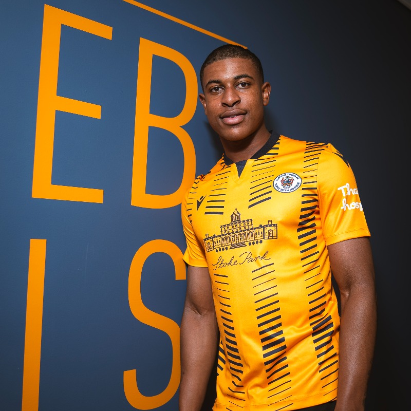 sloughtownfc's tweet photo. We are excited to announce the signing of 21-year-old attacking full-back Tarik Gidaree! ✍️

#OneSlough