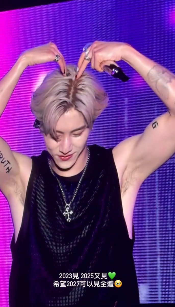 93again's tweet photo. หัวใจจากพี่ฝรั่ง หนูแพ้ให้พี่คนเดียว😭💖

#KTPopTaiwanxMarkTuan
#MarkTuan @marktuan https://t.co/KvOj6tQJt8