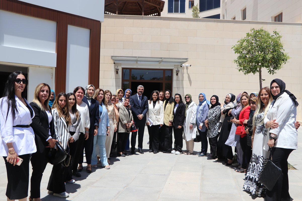 Ak Parti Mardin Genişletilmiş İl Danışma Meclisimizi; İl Başkanımız Sn.Mehmet Uncu, İl Koordinatörümüz Sn.Yusuf Coşkun, MKYK Üyemiz Sn.Esra Dündar, Milletvekillerimiz Sn.Faruk Kılıç Sn.Muhammed Adak, İl Kadın Kolları Başkanımız Sn.Esra Ayanoğlu Özdaş, İl Gençlik Kolları