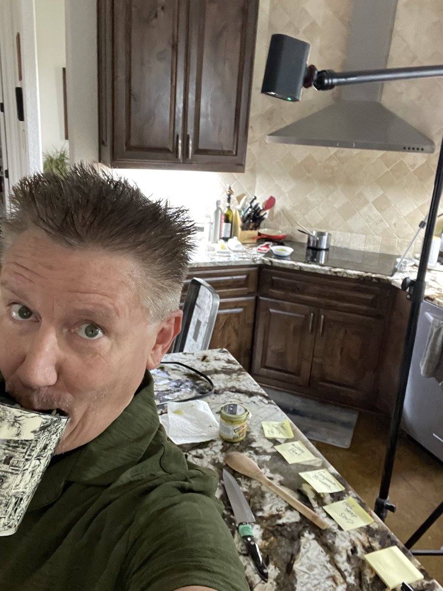 spikespencer's tweet photo. Next batch of Chow Time vids is in production!

Roast Garlic, Mushy Peas, Egg Drop Soup, Compound Butters, and more.

#chowtime https://t.co/6hkMxAoER8