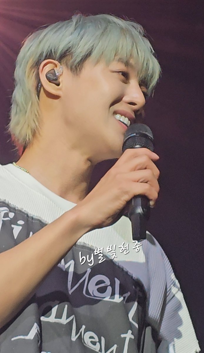 0606_star's tweet photo. 2025 KIMHYUNJOONG WORLD TOUR 'Filament' IN Bangkok 

김현중 완전 최고!!!👍👍💚👽
내일이 없는 것처럼 공연해 주셨어요!😍😍
얼마나 신나고 행복하게 방방 뛰었는지 무아지경으로 숨넘어갈 고비가 여러번 있을 정도였어요😆😆

#김현중 #KIMHYUNJOONG
#KHJ_Filament #WORLDTOUR #Filament #Bangkok https://t.co/KIoilNhk1w