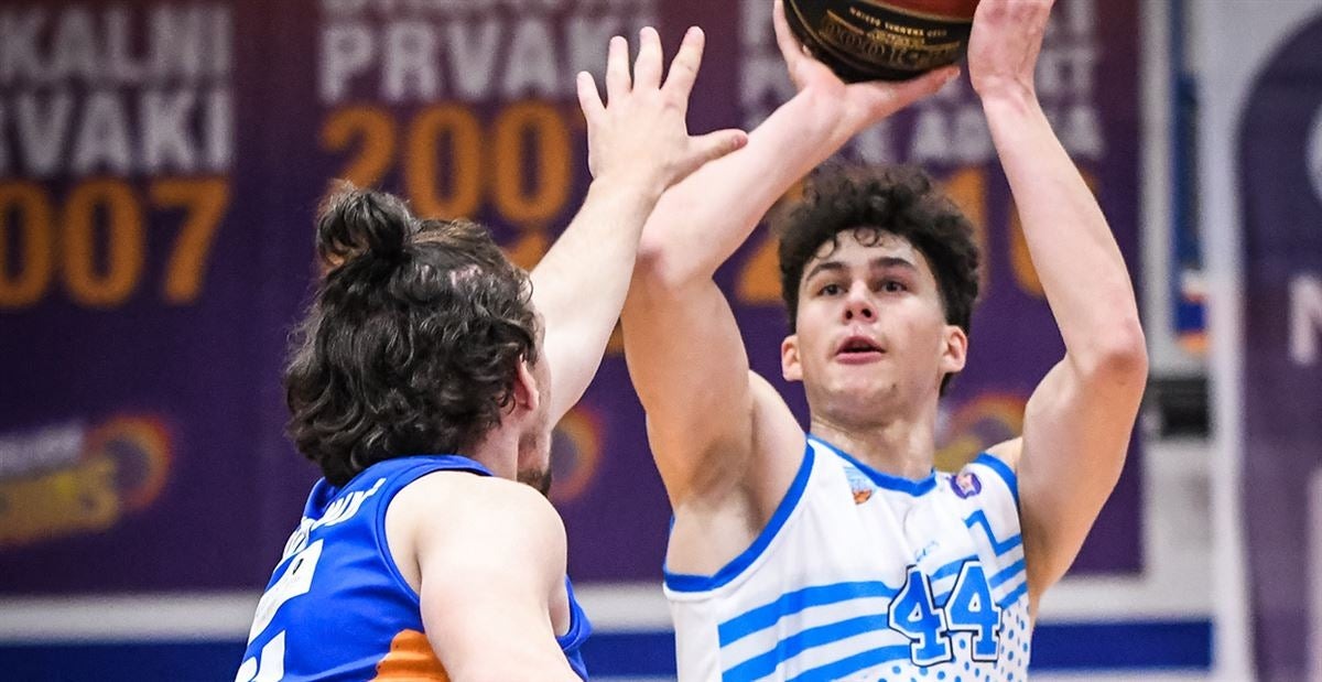 BREAKING: North Carolina has landed an international commitment. Montenegro wing Luka Bogavac is a Tar Heel.

Story: 247sports.com/college/north-…