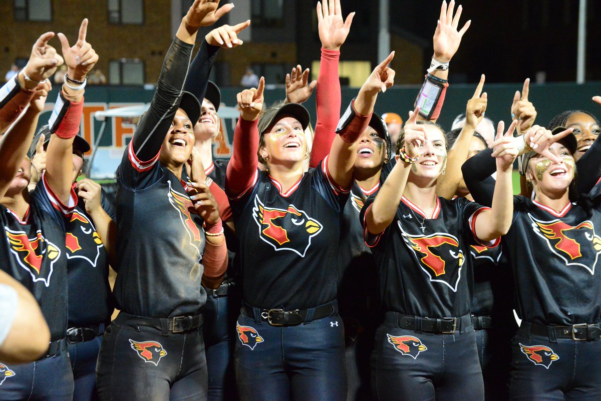 GM Sports Media (@gmsportsmedia1) on Twitter photo Melissa holds off a 7th inning rally by Barbers Hill to win the 5A D1 state championship 4-2 on Friday
5-30-25
Back to back state champs for the Cardinals
#txhssoftball #DFW #Melissa <a href="/SoftballMelissa/">SoftballMelissa</a> <a href="/CoachCrabtree/">Cassie Crabtree</a> <a href="/Gosset41/">Brian Gosset</a> <a href="/TXPrepSoftball/">Texas Prep Softball</a> <a href="/Txhighschoolsb/">Txhighschoolsoftball</a> <a href="/KennyMatthews/">Kenneth 🇺🇸⭕️U 🧬🙌🏾</a> Melissa holds off a 7th inning rally by Barbers Hill to win the 5A D1 state championship 4-2 on Friday
5-30-25
Back to back state champs for the Cardinals
#txhssoftball #DFW #Melissa <a href="/SoftballMelissa/">SoftballMelissa</a> <a href="/CoachCrabtree/">Cassie Crabtree</a> <a href="/Gosset41/">Brian Gosset</a> <a href="/TXPrepSoftball/">Texas Prep Softball</a> <a href="/Txhighschoolsb/">Txhighschoolsoftball</a> <a href="/KennyMatthews/">Kenneth 🇺🇸⭕️U 🧬🙌🏾</a>
