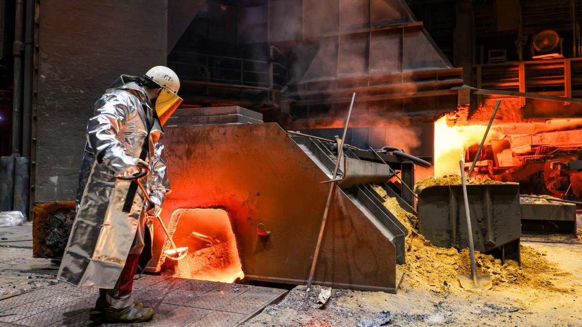 Hausse des tarifs US sur l'acier: l'UE menace de répliquer lecho.be/economie-polit…