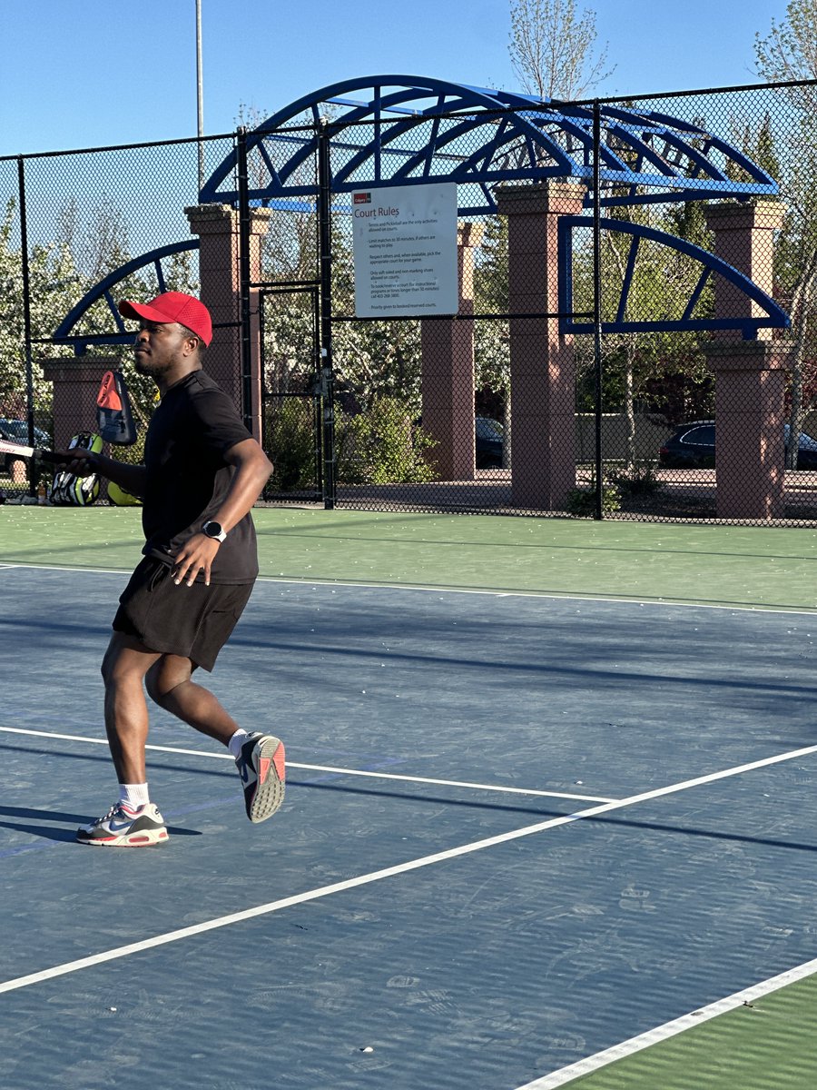 BodeAyo_'s tweet photo. Happy weekend 😊🎾🫶🏾 https://t.co/jWNwOlSTCu
