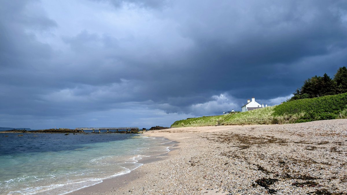 Moody skies at Ballycastle beach on the Antrim coast. 

📸 Tracey Roberts