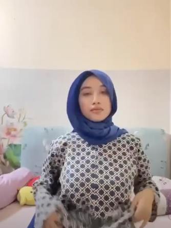 CarrMrMargari's tweet photo. ✌️ kumpulan live 1 
https://t.co/sTvQwZr13Z

💟 Adek kakak sdang berc1nt4
https://t.co/sTvQwZr13Z

🤓 Lanjutan live 2
https://t.co/sTvQwZr13Z

😆 Bkp indo terbaru
https://t.co/sTvQwZr13Z

👇 Ketagihan lubang s3mpit
https://t.co/sTvQwZr13Z

🌿 Stw ngews
https://t.co/sTvQwZr13Z https://t.co/YqdnO3pBZQ