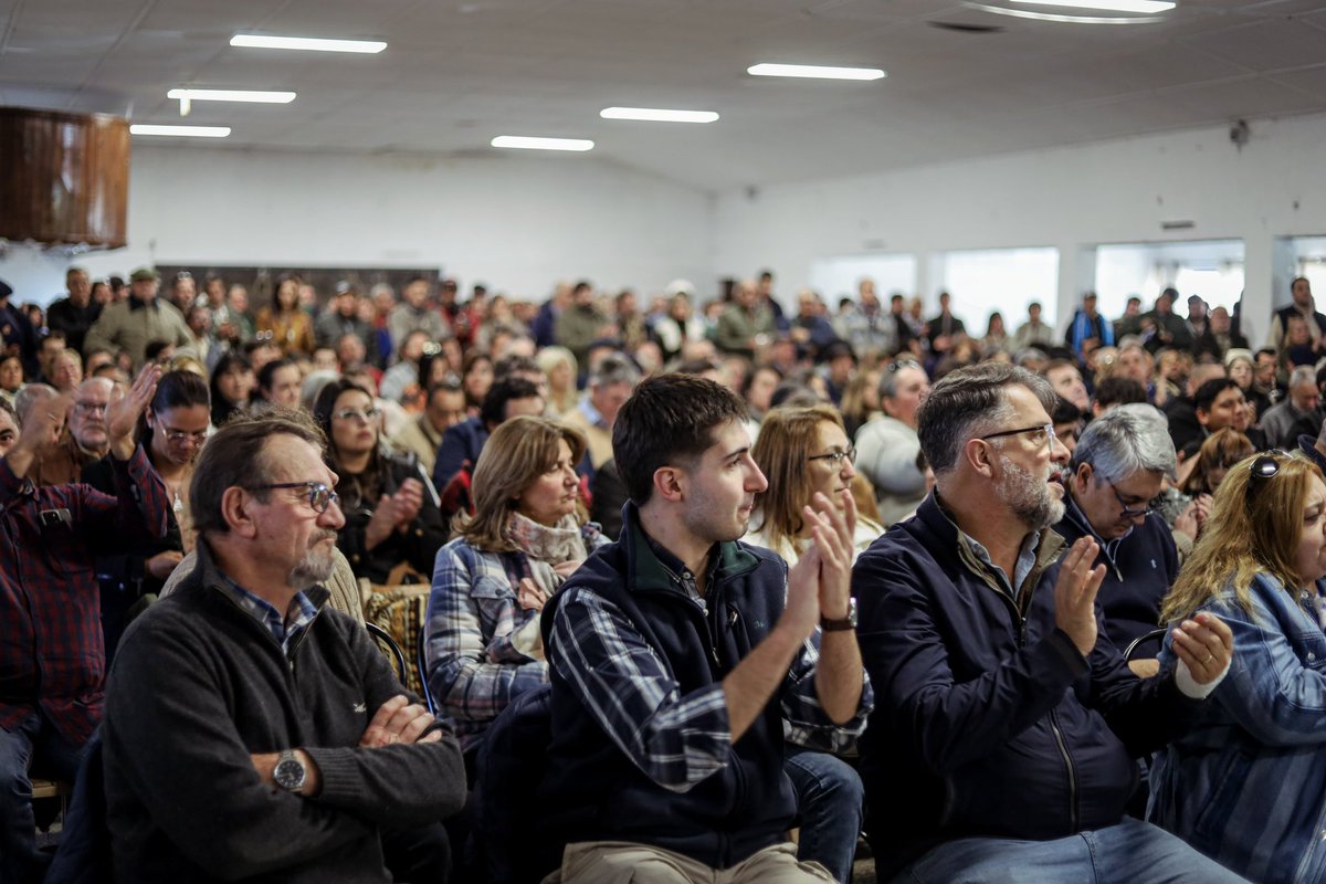 Alianza País (@alianzapaisuy) on Twitter photo .<a href="/AlvaroDastugue/">Álvaro Dastugue</a>: “nuestro sector llevará al partido a la victoria y <a href="/JavierGarcia_Uy/">Javier García</a>, llevará al partido donde debe estar” .<a href="/AlvaroDastugue/">Álvaro Dastugue</a>: “nuestro sector llevará al partido a la victoria y <a href="/JavierGarcia_Uy/">Javier García</a>, llevará al partido donde debe estar”