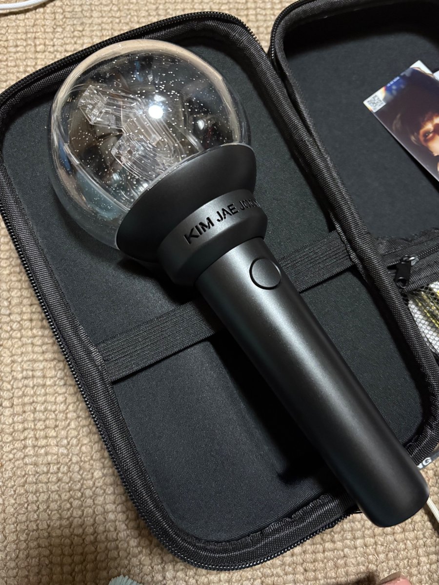 新しいJボン前買ったぺんらケースに入らないの＼(^o^)／
マジか…
近日改造予定。
#Beauty_in_Chaos #Beauty_in_Chaos_in_JAPAN