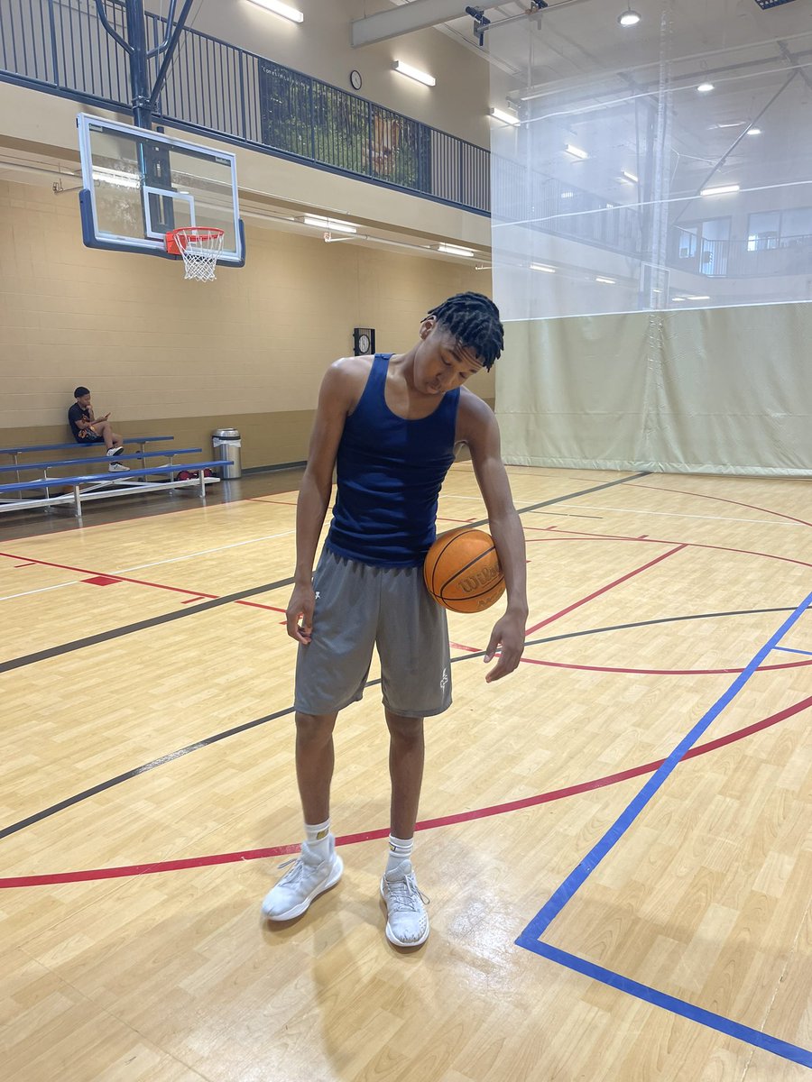 Most recent schools to contact and hold conversations with 6’4 PG/CG <a href="/Rythmnreid/">Reid Conley</a>  yesterday.  Lipscomb University &amp; Eastern Illinois.  Appreciate the dialogue!! Let’s keep it coming.  South Carolina Team Camp next weekend. <a href="/tlbanational/">TLBA</a>