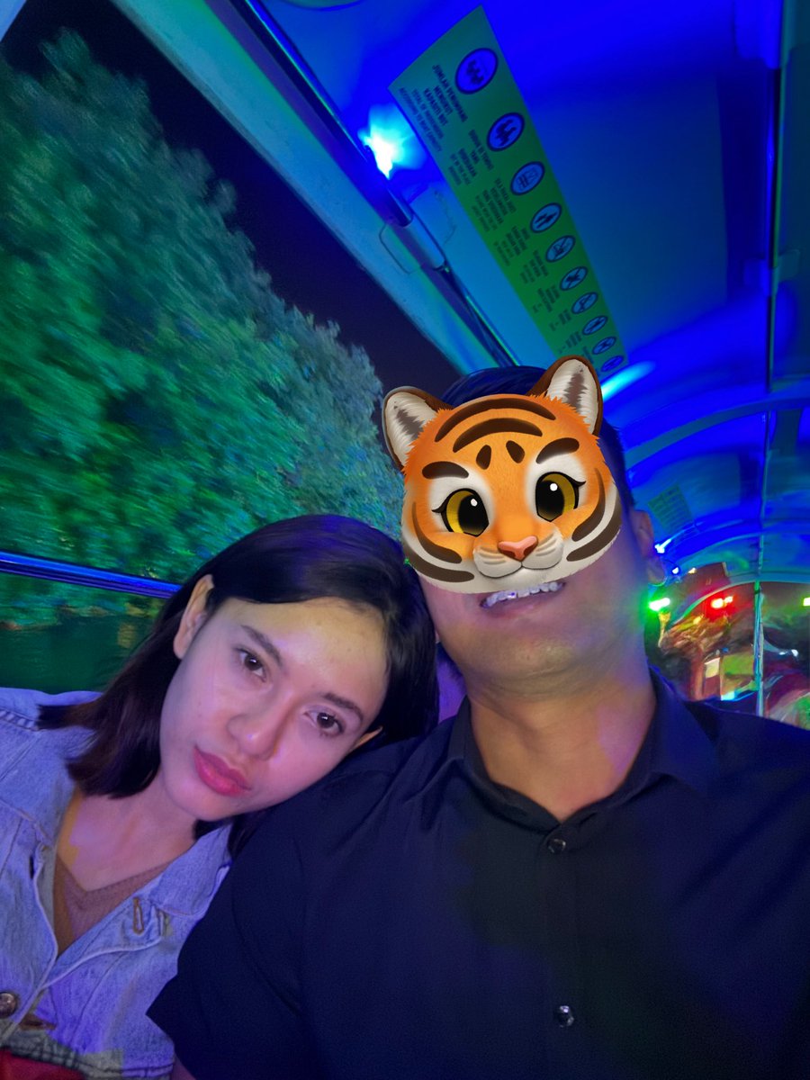 iztrdh's tweet photo. 🍯🌝 https://t.co/Ss2B8WOP8l